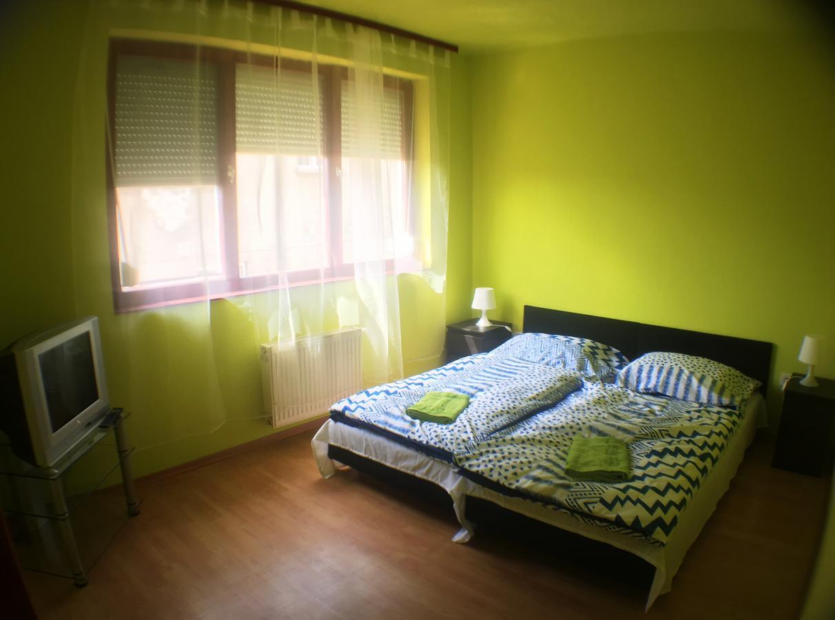 Palota Panzio Bed and Breakfast Budapest Exteriör bild