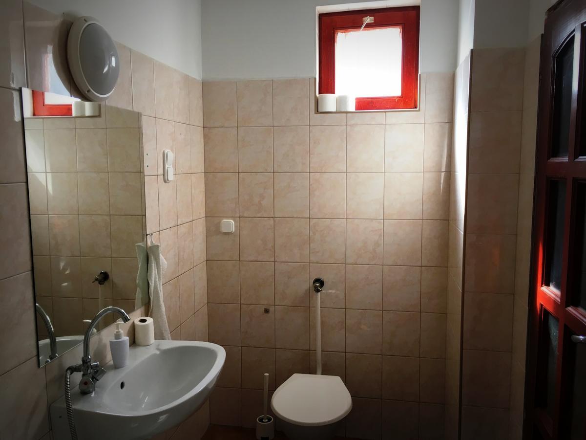 Palota Panzio Bed and Breakfast Budapest Exteriör bild